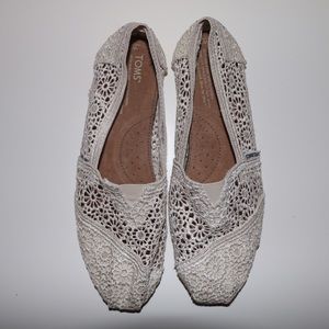 TOMS White Lace