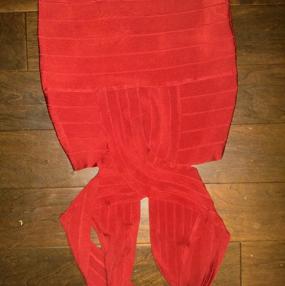 BRAND NEW CELEBRITY RED BANDAGE DRESS.