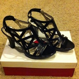 Brand new, never worn, dress shoes