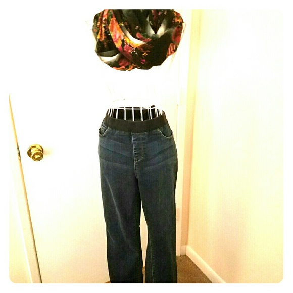 Boston Proper Straight Leg Jeans with Elastic Top