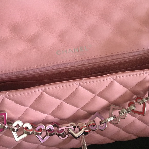 ❌sold❌Authentic Chanel lambskin flap - Picture 3 of 4