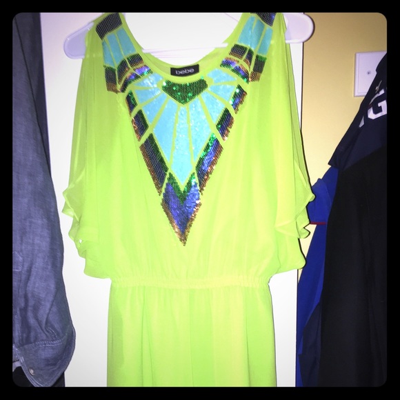 Bebe dress