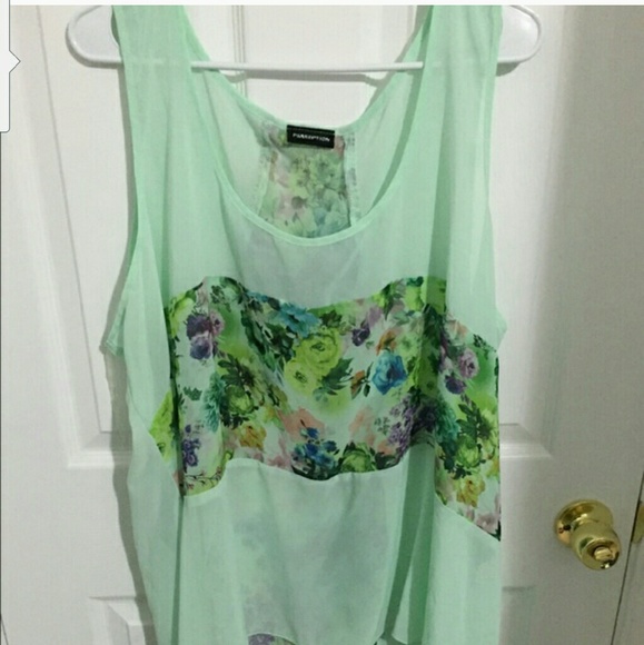 3x Flowy Sheer top