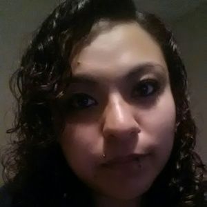 Meet your Posher, Itzel