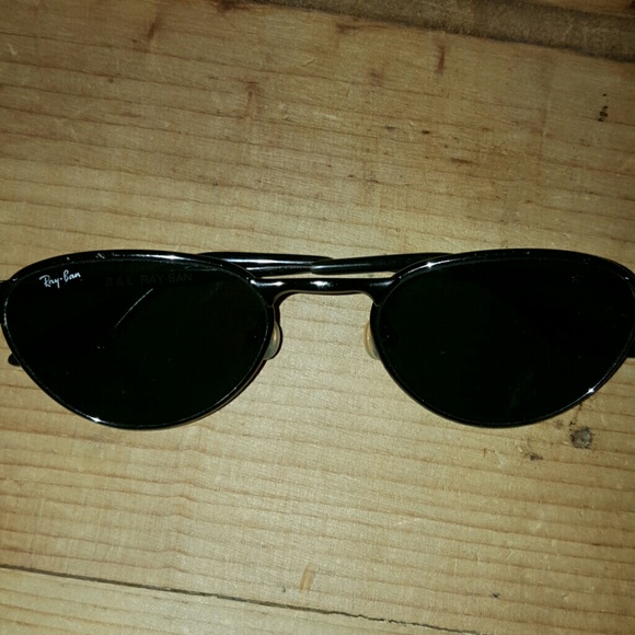 Authentic  Ray Bay glasses