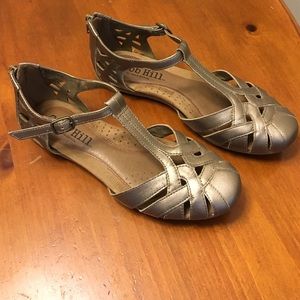 Cobb Hill Ireland Flats Pewter