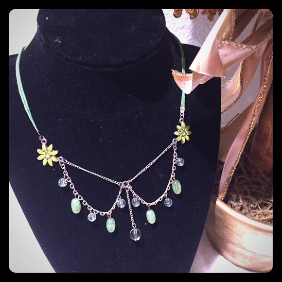 Unique neck piece