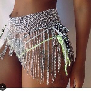 Silver cover up 5$!! 🔥