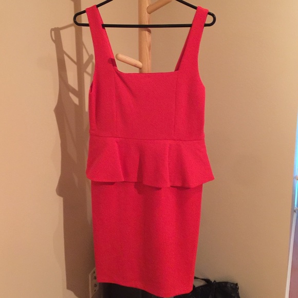 Alice and Olivia Red Cocktail Dress - Picture 1 of 3