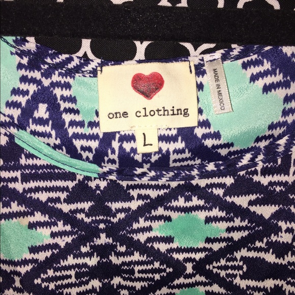 NavyPatterned Tank - Picture 2 of 3