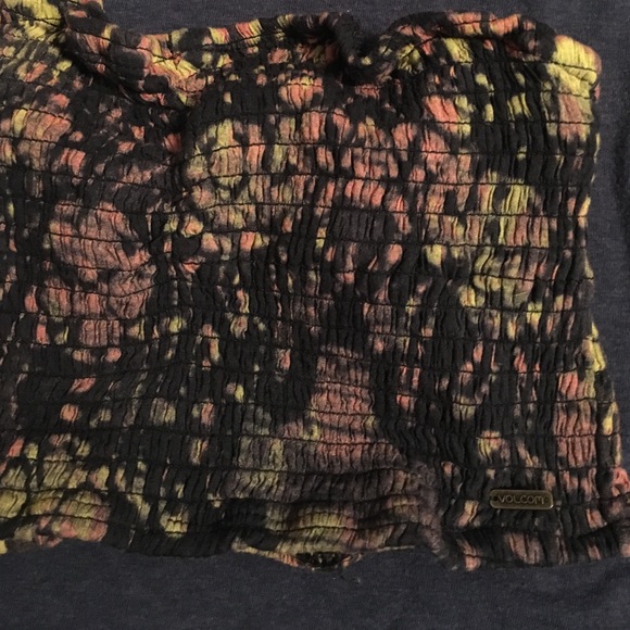 Traded-Obey Tank and Volcom Bandeau - Picture 4 of 4