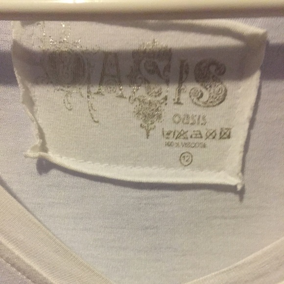 NWOT Oasis white tunic top. - Picture 2 of 3