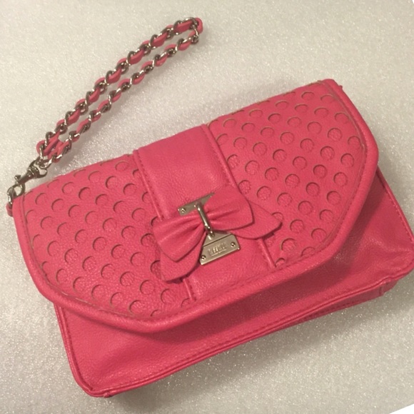 Cute Lulu Guinness pink wristlet