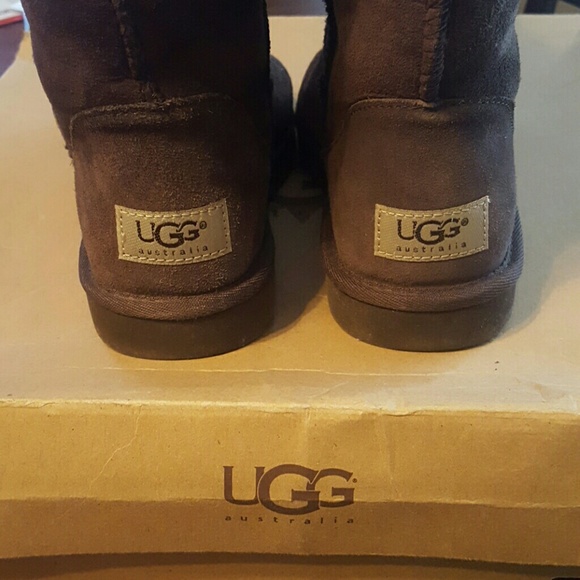 Classic tall-women's chocolate ugg boots