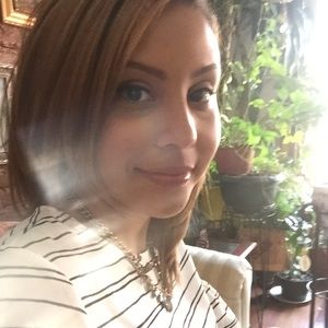 Meet your Posher, Adele