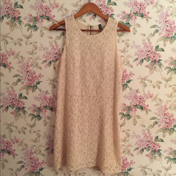 Beautiful H&M Lace Dress
