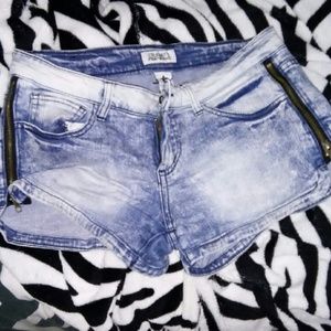 Brand new. Jean shorts