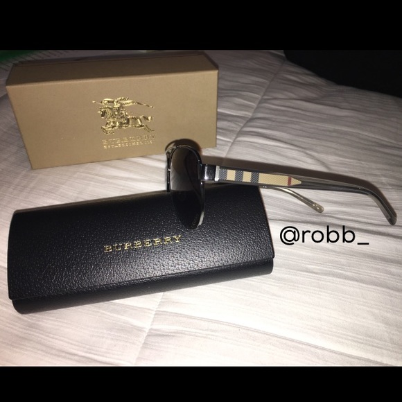 Brand New Burberry Unisex Aviator sunglasses main image 4