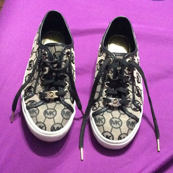 Authentic Michael Kors Sneakers