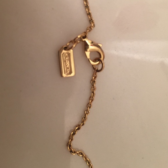 Coach necklace - Picture 2 of 4
