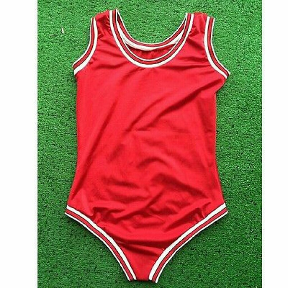 Last one Bulls red bodysuit like Beyonce - Picture 3 of 4