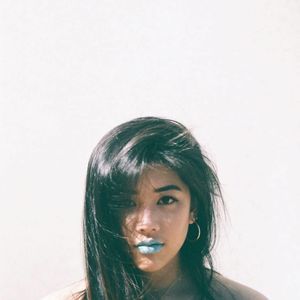 Meet your Posher, Leona