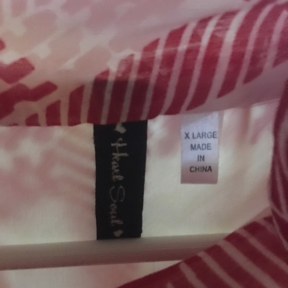 Top - Picture 2 of 3