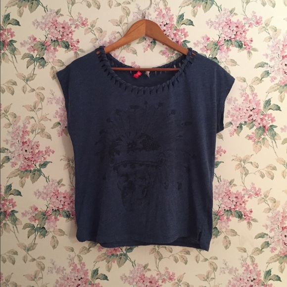 Artsy H&M Shirt