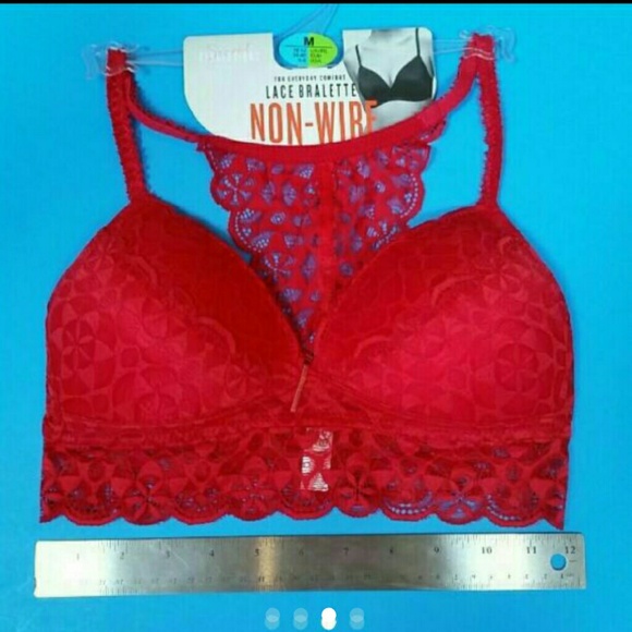 FINAL PRICE!   NWT Lace Bralette Non-Wire Size M - Picture 3 of 4