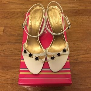 BCBGirls beige white flower floral sandals