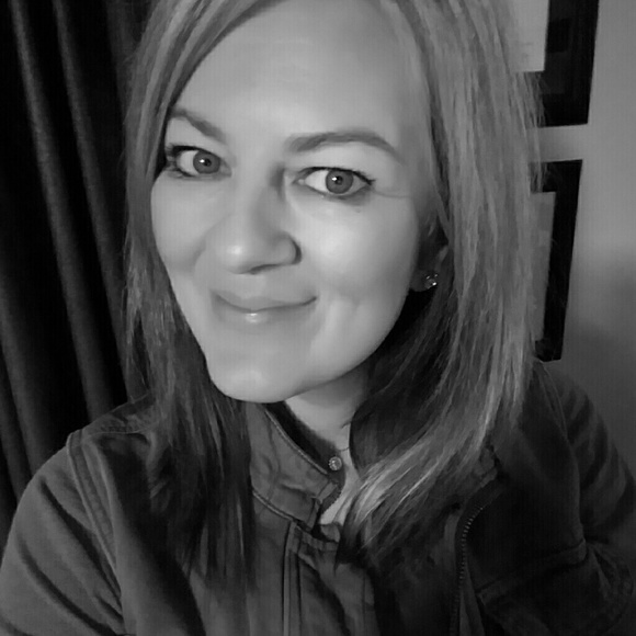Meet your Posher, Kristin