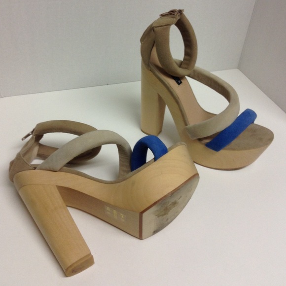 MESSECA New York Platform Sandals - Picture 4 of 4