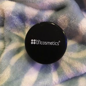 Bh cosmetics smooth canvas