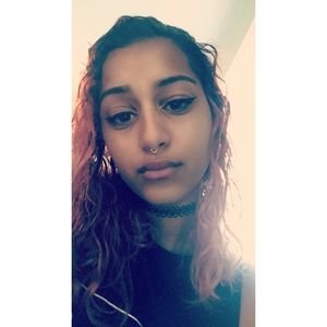 Meet your Posher, Leila