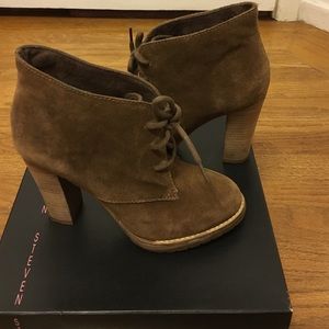 Steven Steve Madden lace up booties