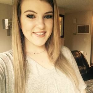 Meet your Posher, Kayla