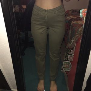 Green ankle jeans
