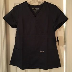 Scrub set