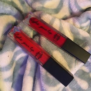 Light up lipsticks
