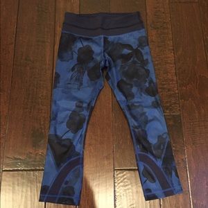 Lululemon Run Inspire Crops