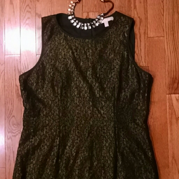 Banana  Republic gorgeous top.  NWOT Bogo