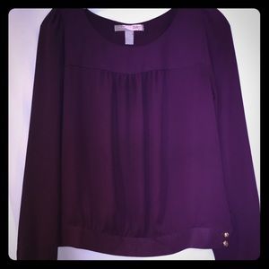 🌟In EUC: Plum Purple Blouse w Gold Buttons- S