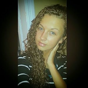 Meet your Posher, Malorie