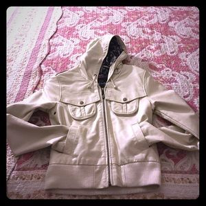 Beige Faux leather jacket ❤️🌟