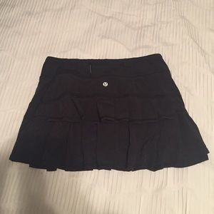 Lululemon black tennis/workout skort