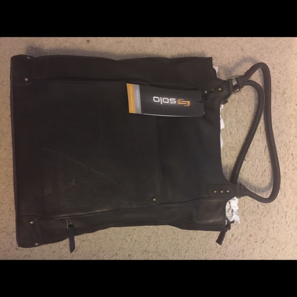 Laptop carrier