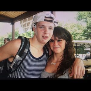 Meet your Posher, Ariel