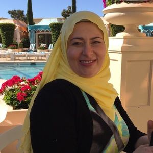 Meet your Posher, Sinaa