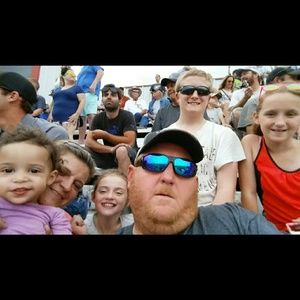 Meet your Posher, Sam