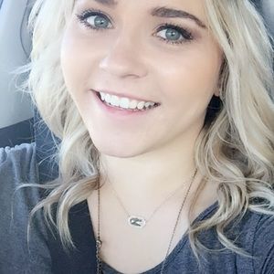 Meet your Posher, Meagan